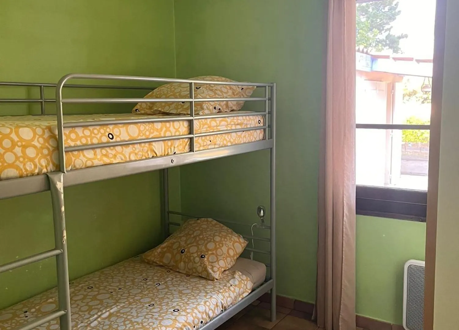 Comme A La Maison مارينيان 0*,  فرنسا